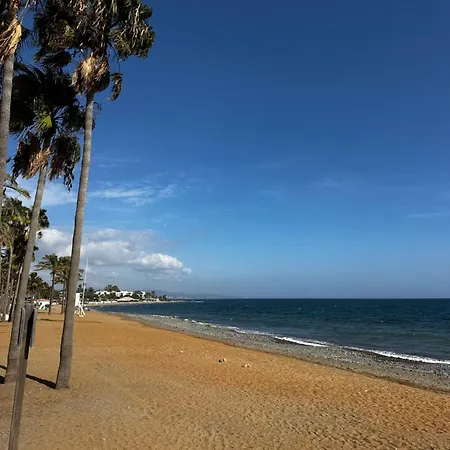 Penthouse With Sea And Golf Views 50m2 Terrace 2 Bedrooms 2 Bathrooms Elviria Lägenhet Marbella