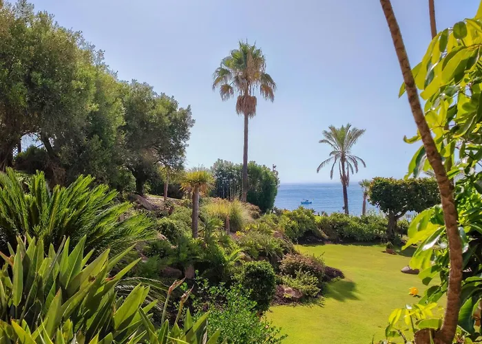 Penthouse With Sea And Golf Views 50m2 Terrace 2 Bedrooms 2 Bathrooms Elviria Apartment