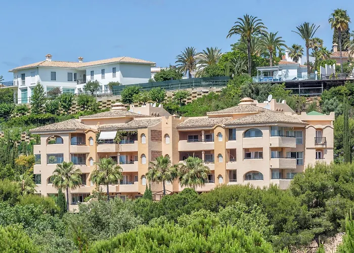 Apartment Penthouse With Sea And Golf Views 50m2 Terrace 2 Bedrooms 2 Bathrooms Elviria